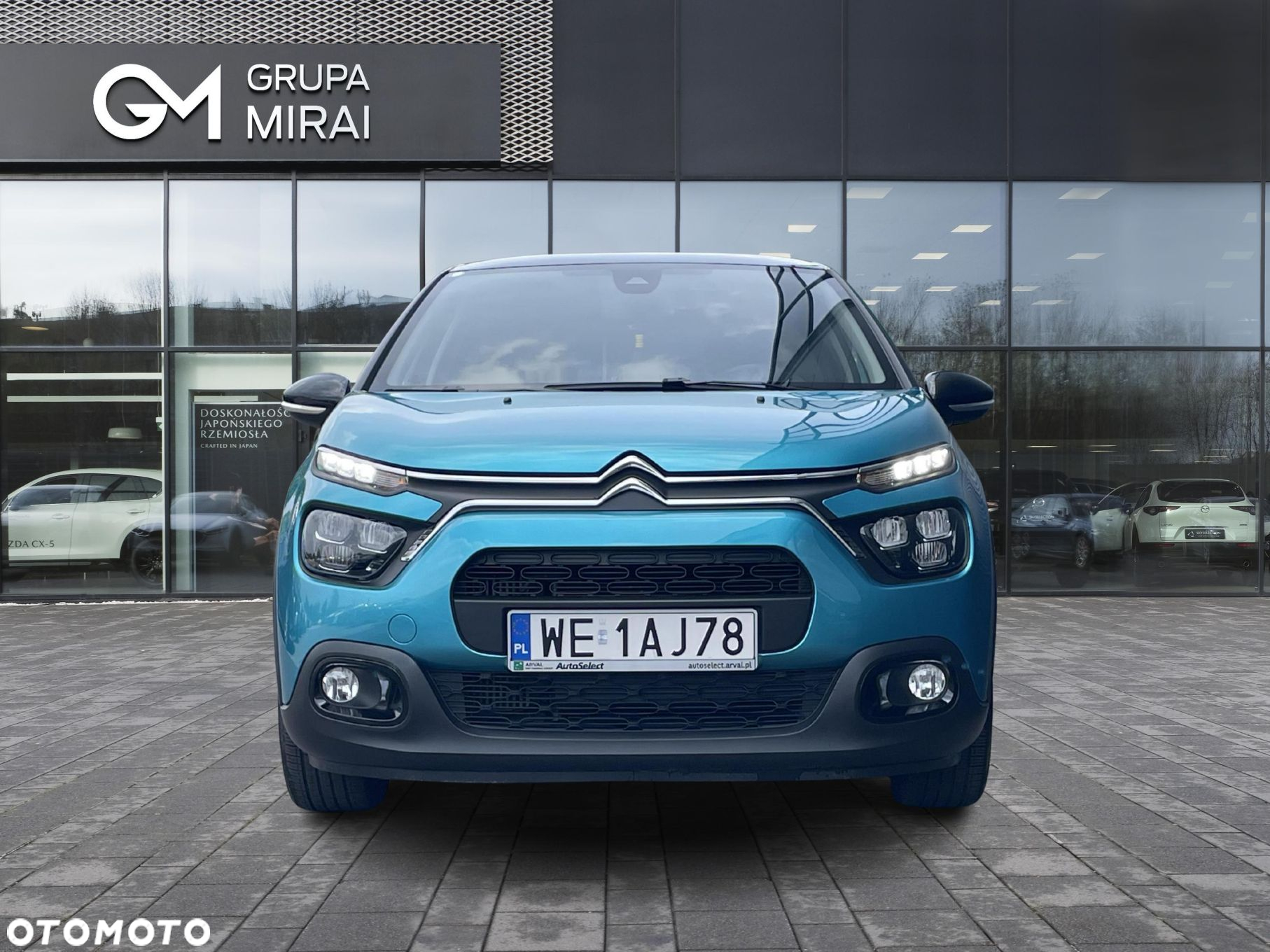 Citroën C3 1.2 PureTech Shine EAT6 - 8