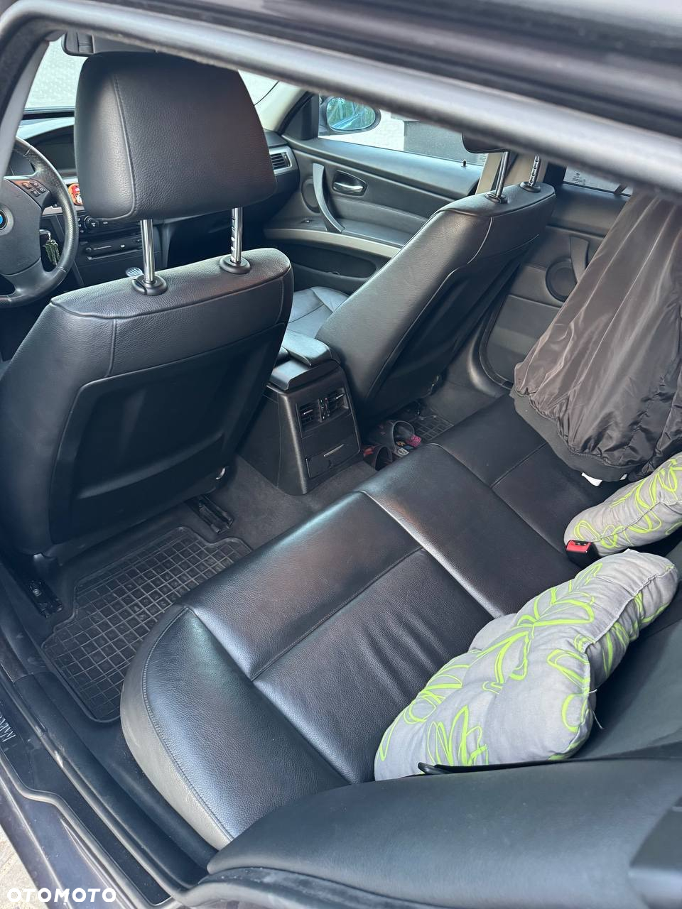 BMW Seria 3 318d - 4