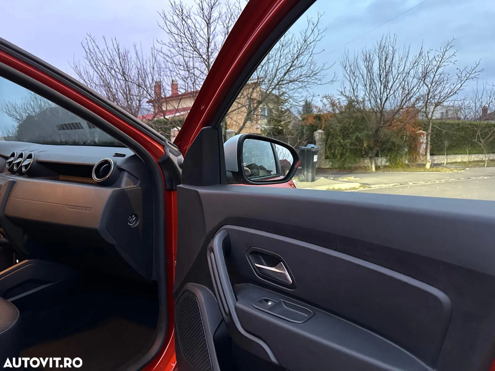 Dacia Duster TCe 130 GPF SL Orange - 10