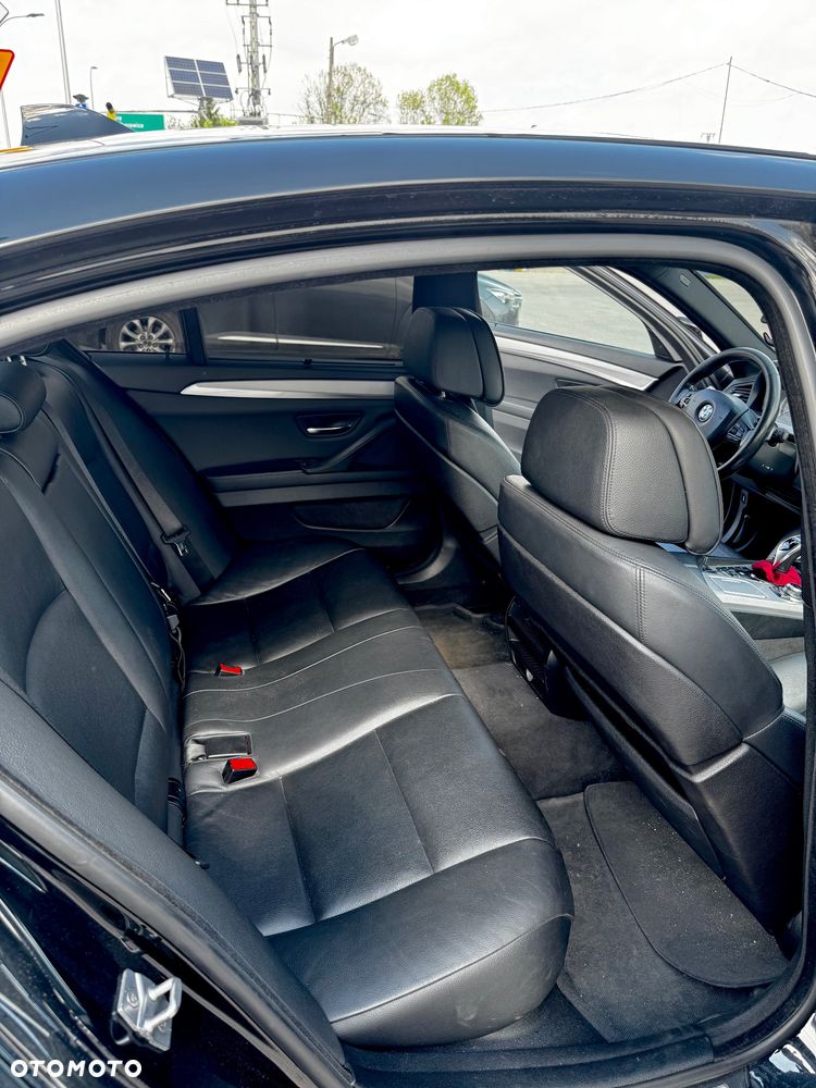 BMW Seria 5 535i xDrive Sport-Aut Modern Line - 10