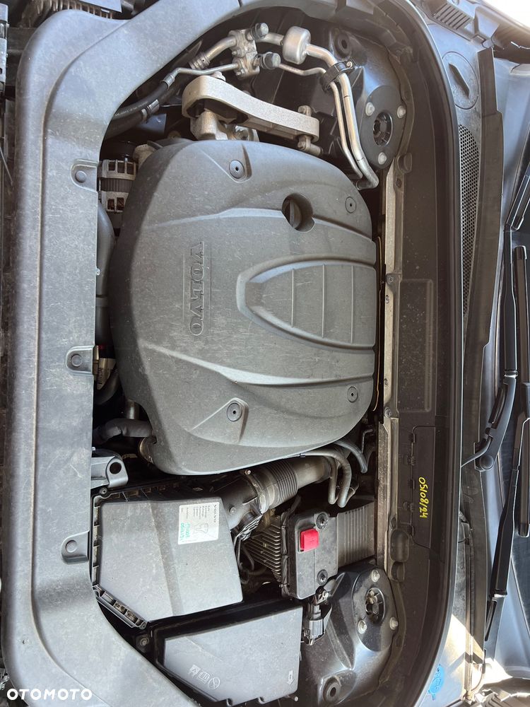 Volvo XC 60 D4 Geartronic Momentum - 17