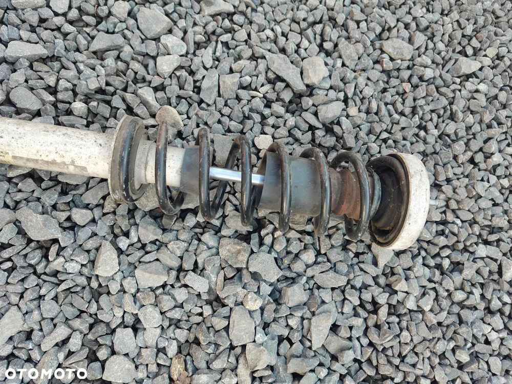 BMW E60 SEDAN Amortyzator Tylny Sprężyna 6766605 - 5