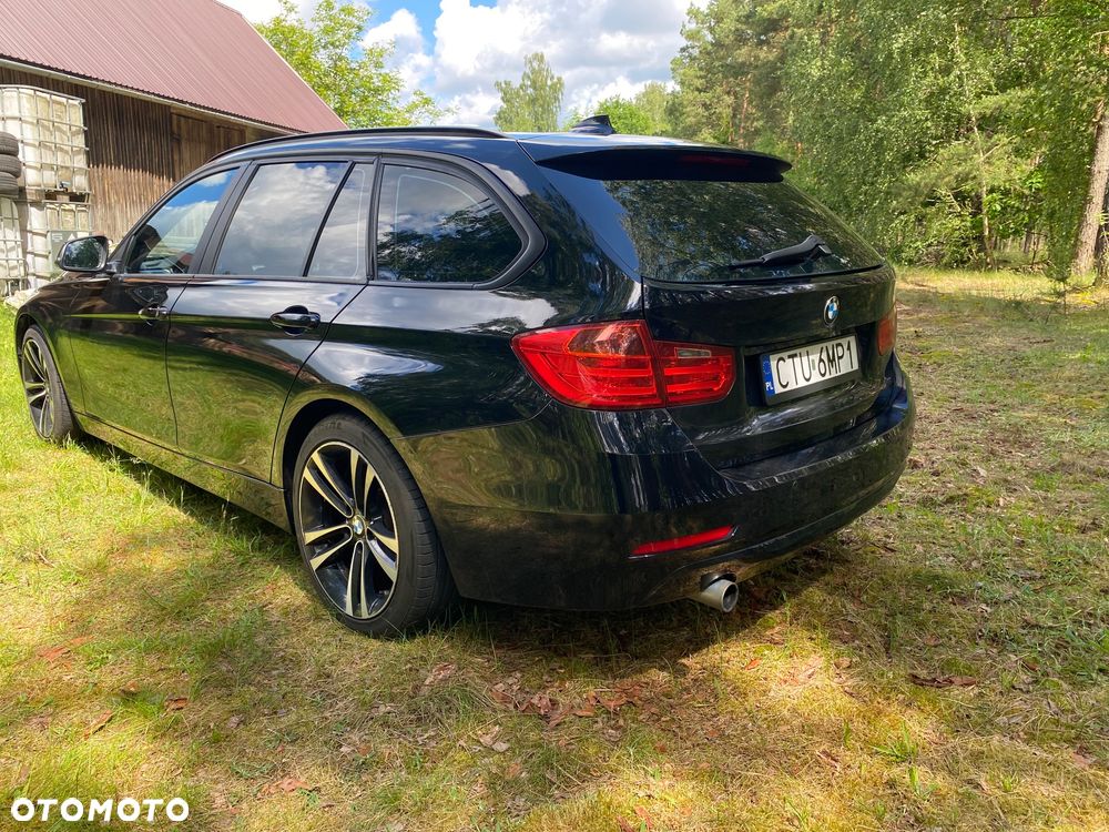 BMW Seria 3 318d DPF - 15