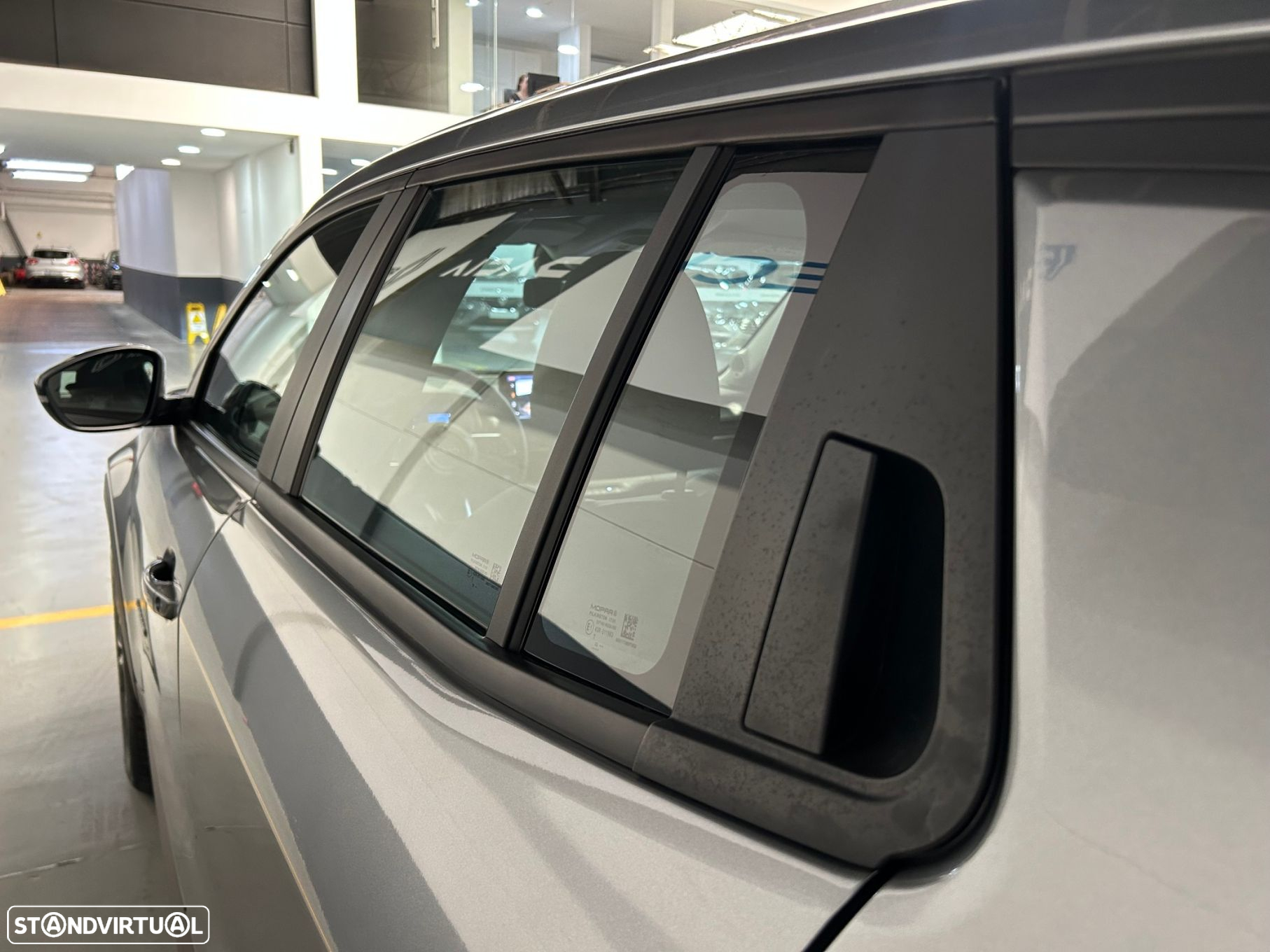 Jeep Avenger 1.2 GSE T3 Longitude - 12