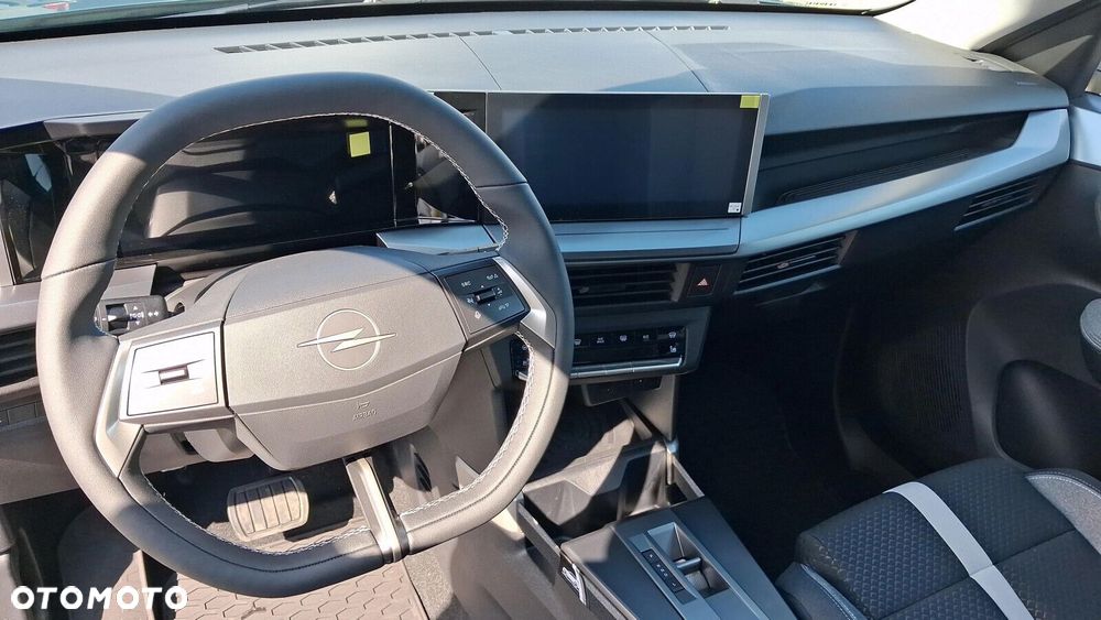Opel Frontera 1.2 T mHEV GS eDTC6 - 15