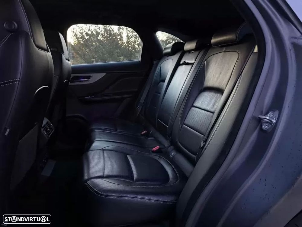 Jaguar F-Pace 3.0 TDV6 R-Sport AWD Aut. - 15