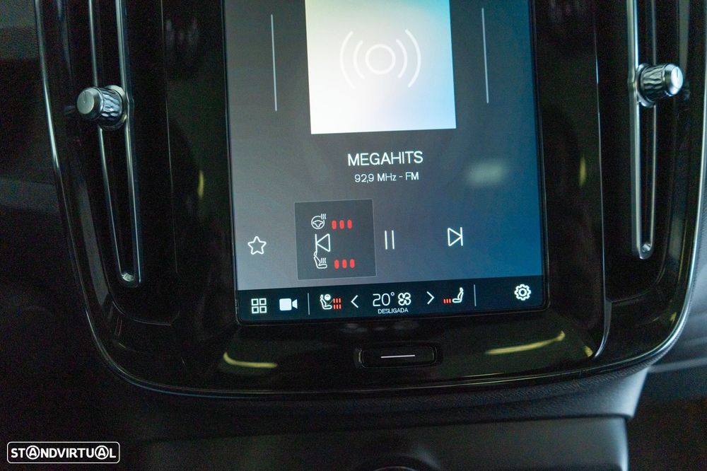 Volvo C40 Recharge 82 kWh Twin Motor Ultimate - 28