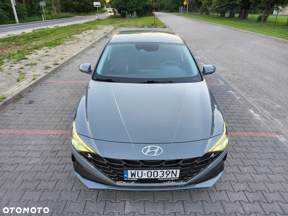 Hyundai Elantra 1.6 Smart - 10