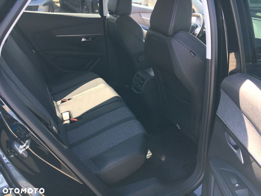 Peugeot 3008 1.5 BlueHDi Active S&S - 16