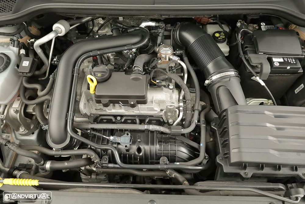 SEAT Arona 1.0 TSI FR - 23