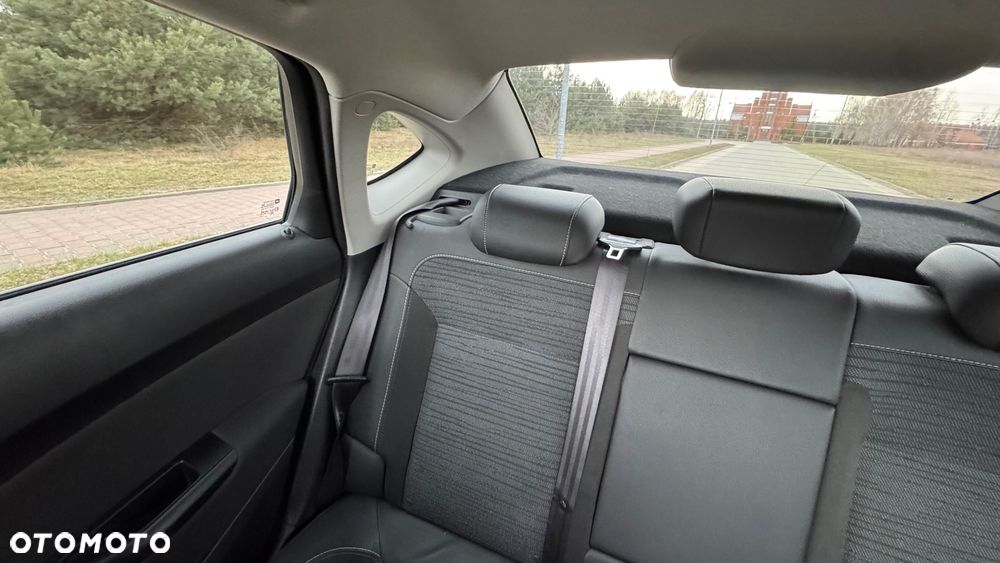 Opel Astra 1.4 T Executive EU6 - 12