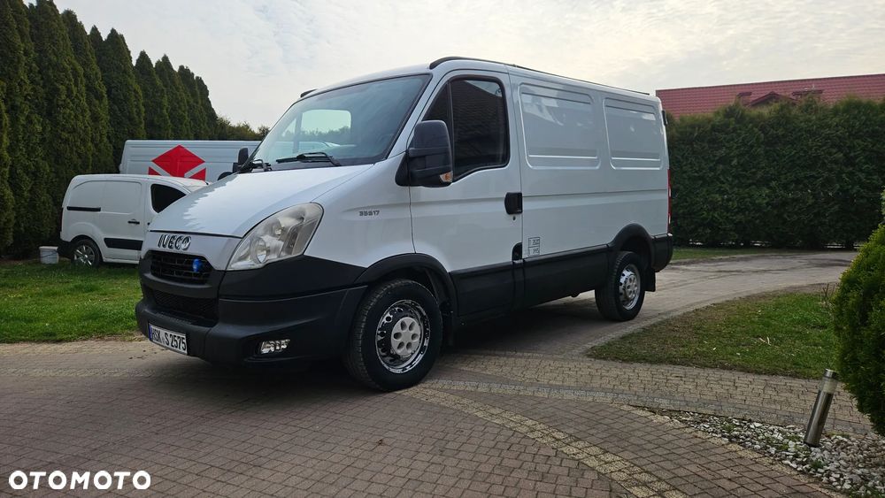 Iveco DAILY 35S17 3.0 HPI 170 KM KLIMA HDS  L1 H1 HAK 3500 KG - 27
