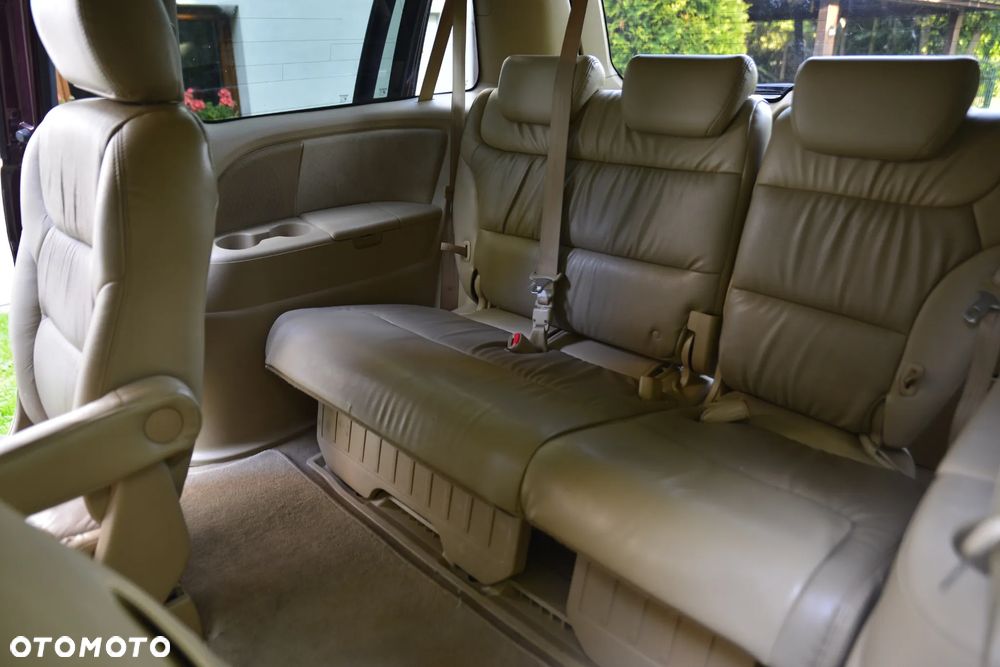 Honda Odyssey 3.5 LX - 16