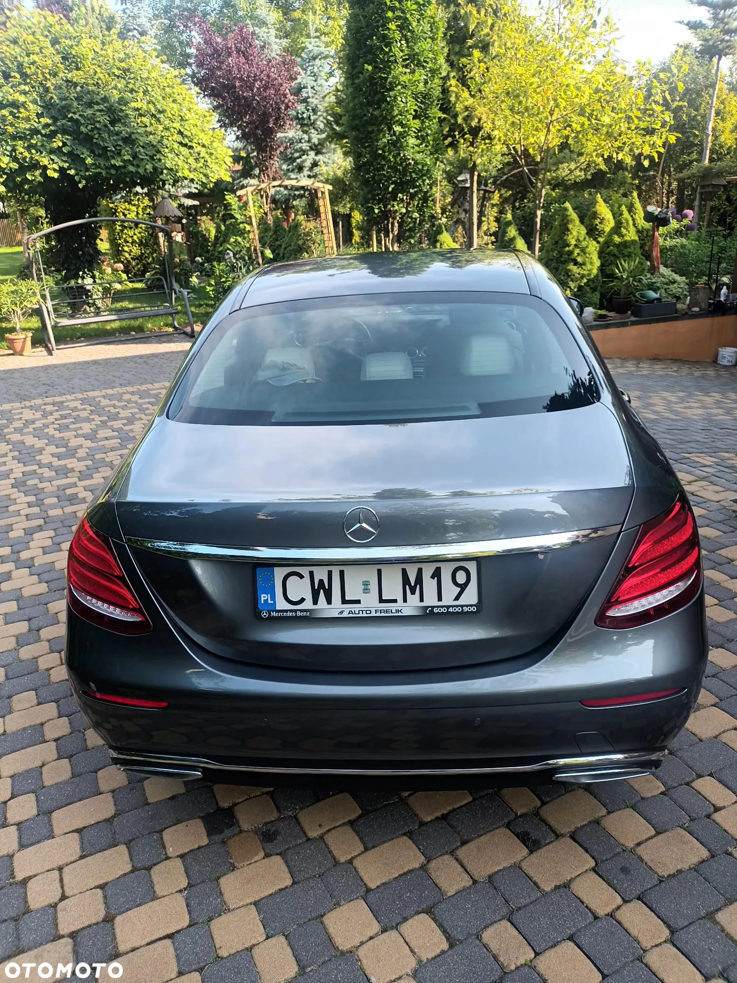 Mercedes-Benz Klasa E 220 d 9G-TRONIC - 3