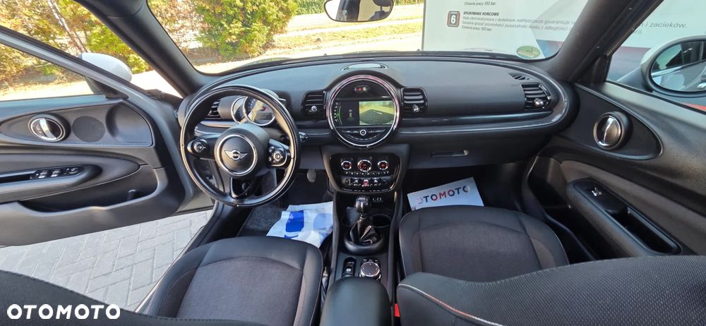 MINI Clubman Cooper Untold Edition - 33