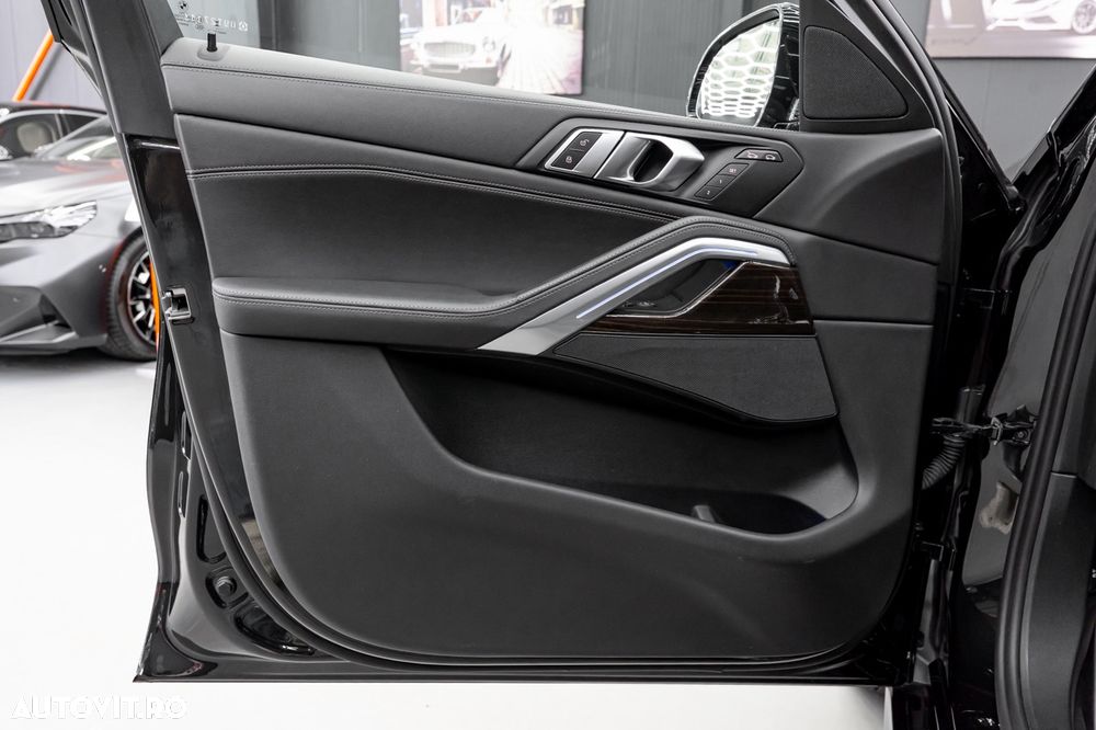 BMW X6 xDrive30d AT MHEV - 38