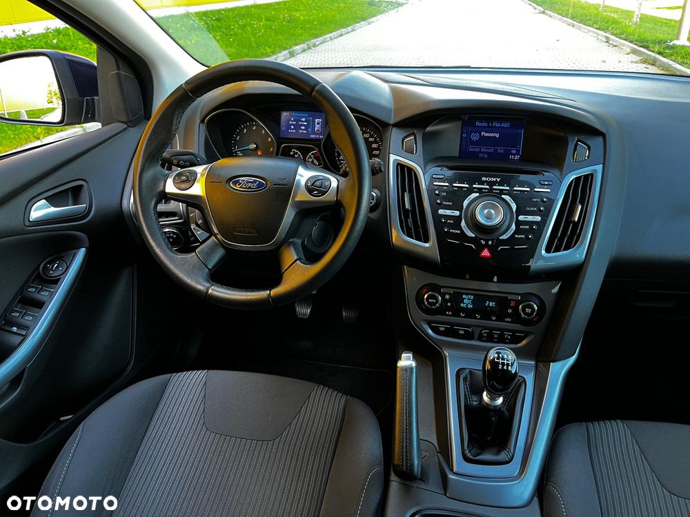 Ford Focus - 36