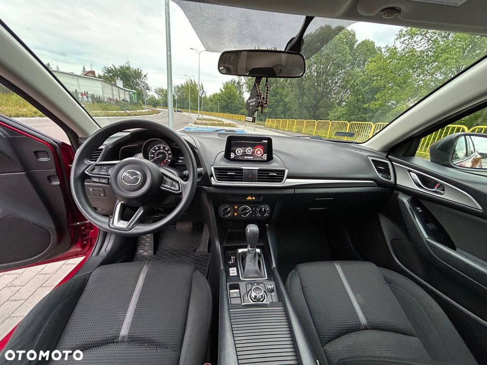 Mazda 3 - 10