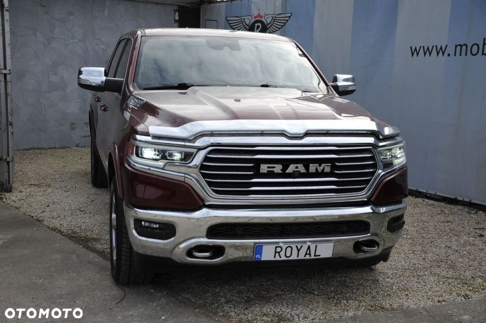 Dodge RAM - 8