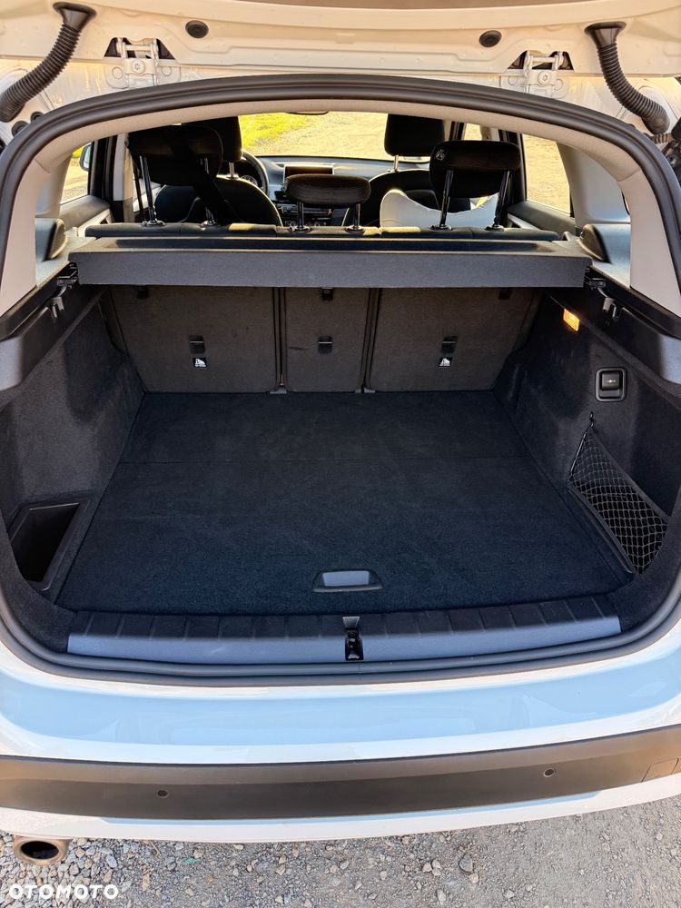 BMW X1 sDrive18i Advantage - 14