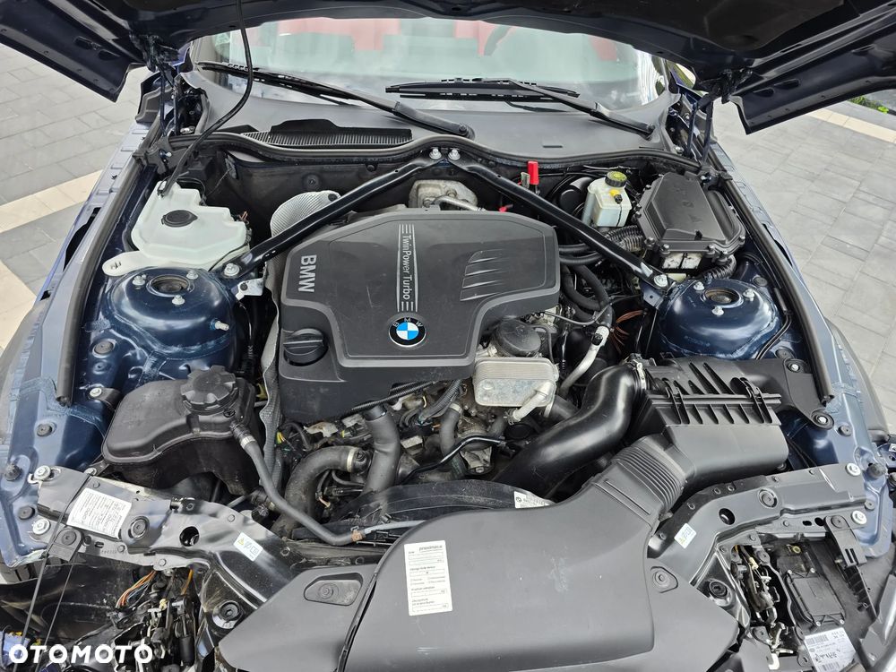BMW Z4 sDrive28i - 15