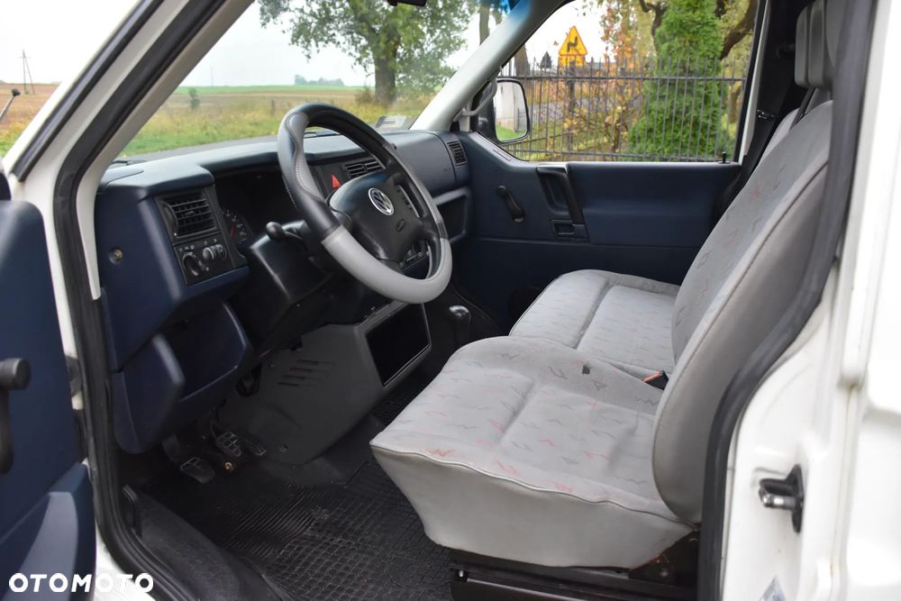 Volkswagen Transporter T4 - 17