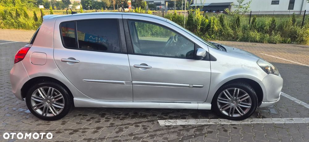 Renault Clio - 4