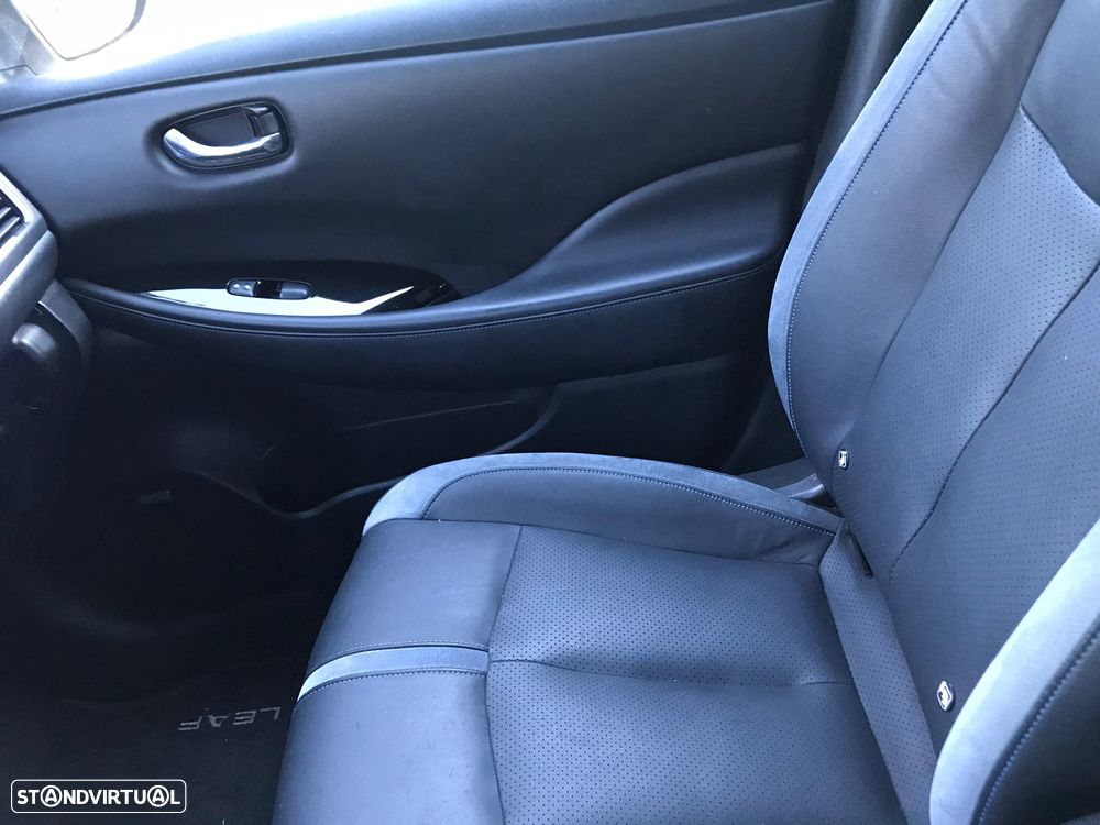 Nissan Leaf 40 kWh Tekna - 14