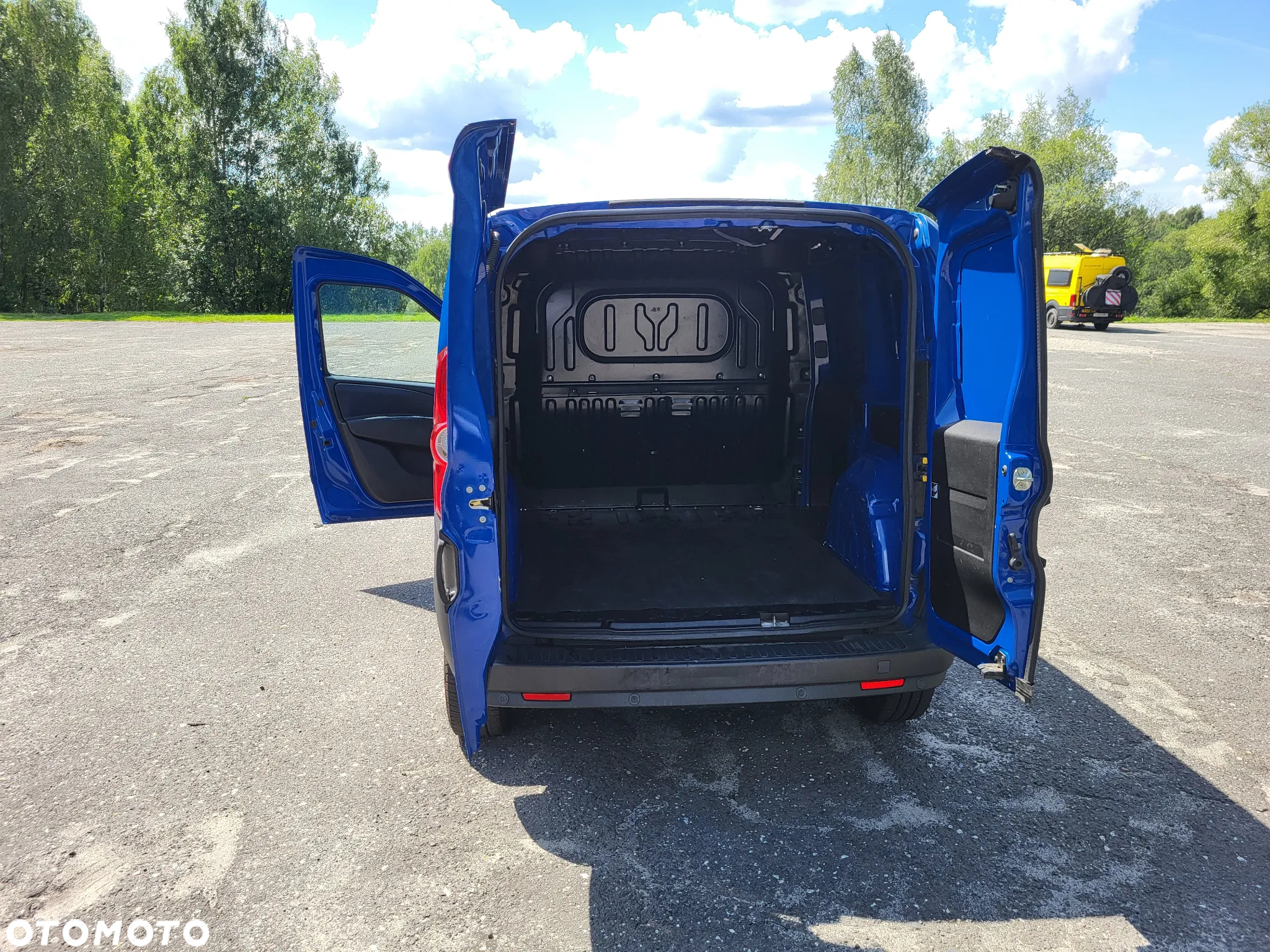 Opel COMBO VAN - 8