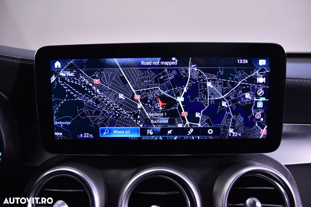 Mercedes-Benz GLC - 22