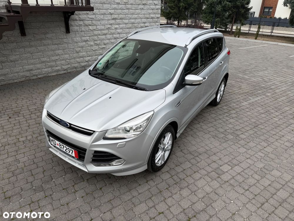 Ford Kuga 1.5 EcoBoost 2x4 Titanium - 17