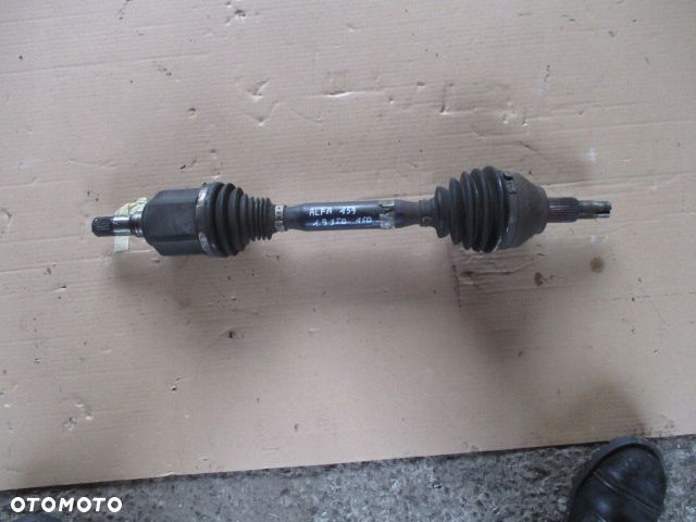 PÓŁOS KRÓTKA ALFA 159 BRERA 1.9 JTD - 1
