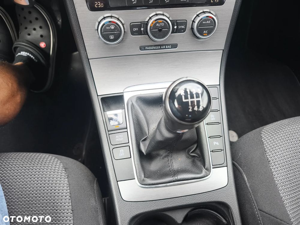 Volkswagen Golf Plus 1.6 TDI BlueMot Trendline - 15