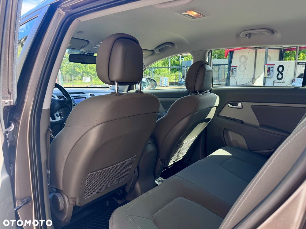Kia Sportage 2.0 CRDI M 2WD - 21
