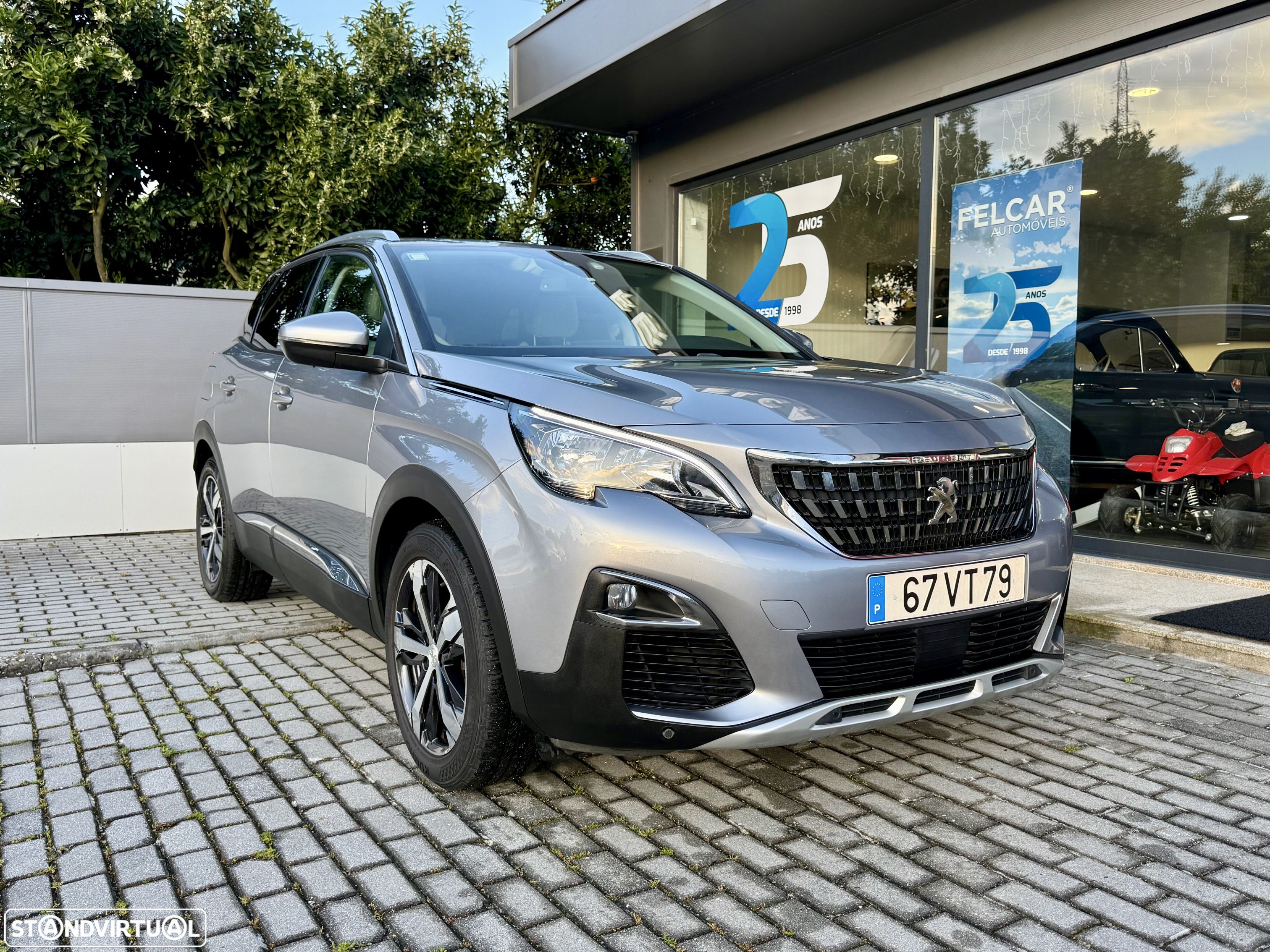 Peugeot 3008 1.5 BlueHDi Allure EAT8 - 1