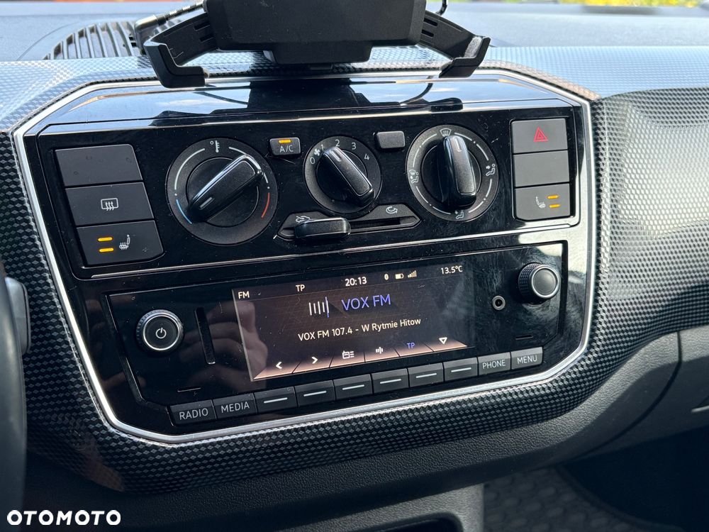 Volkswagen up! 1.0 move - 15