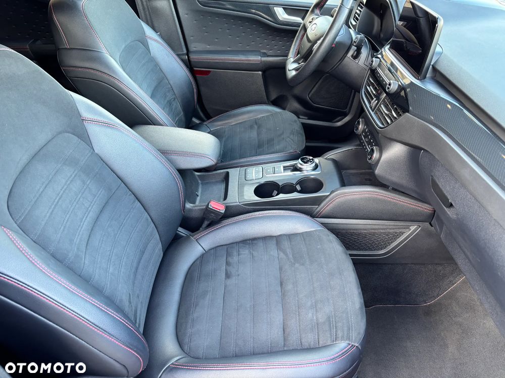 Ford Kuga 2.5P PHEV FWD ST-Line X - 14