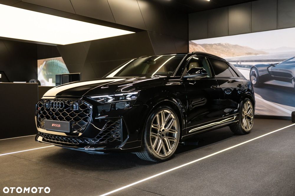 Audi RS Q8 - 2