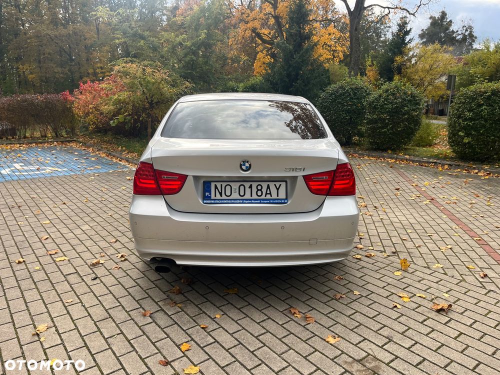 BMW Seria 3 318i Edition Lifestyle - 15