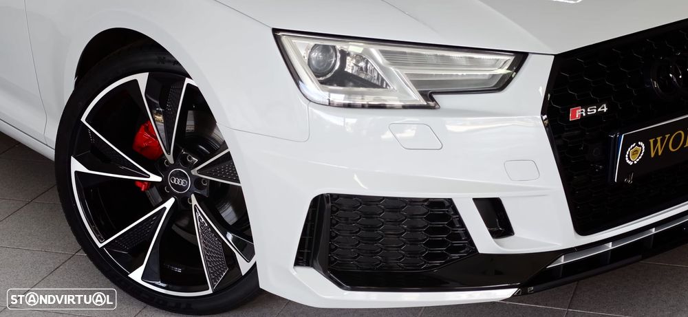 Audi A4 Avant 2.0 TDI S-line - 20