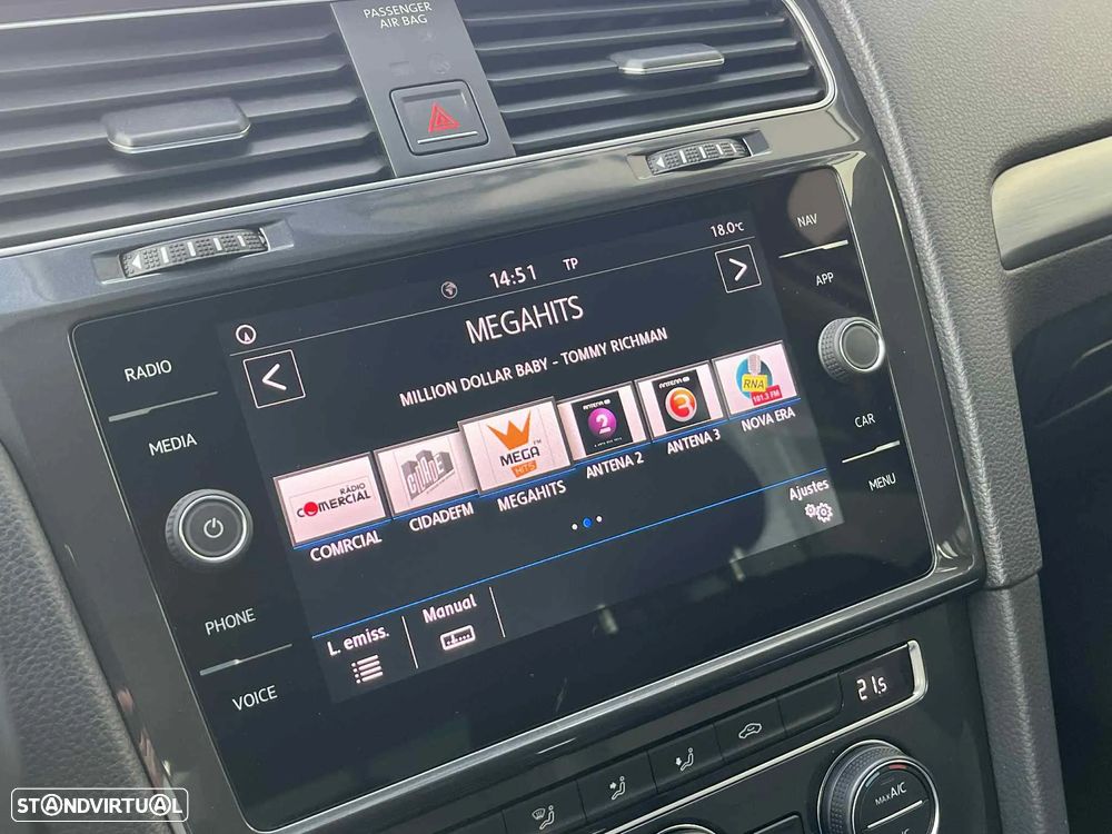 VW Golf 1.0 TSI Confortline DSG - 23