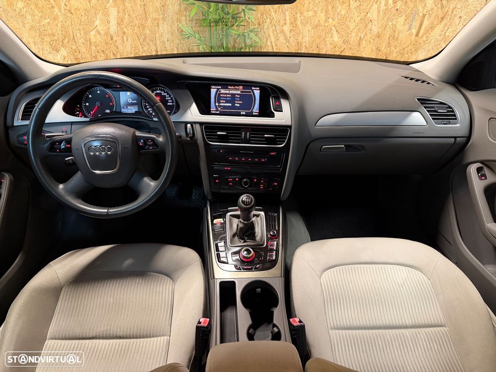 Audi A4 Avant 2.0 TDI Sport - 12