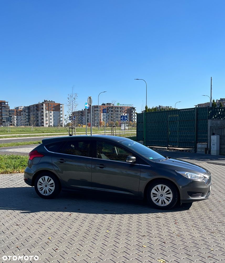 Ford Focus 1.6 Trend - 3