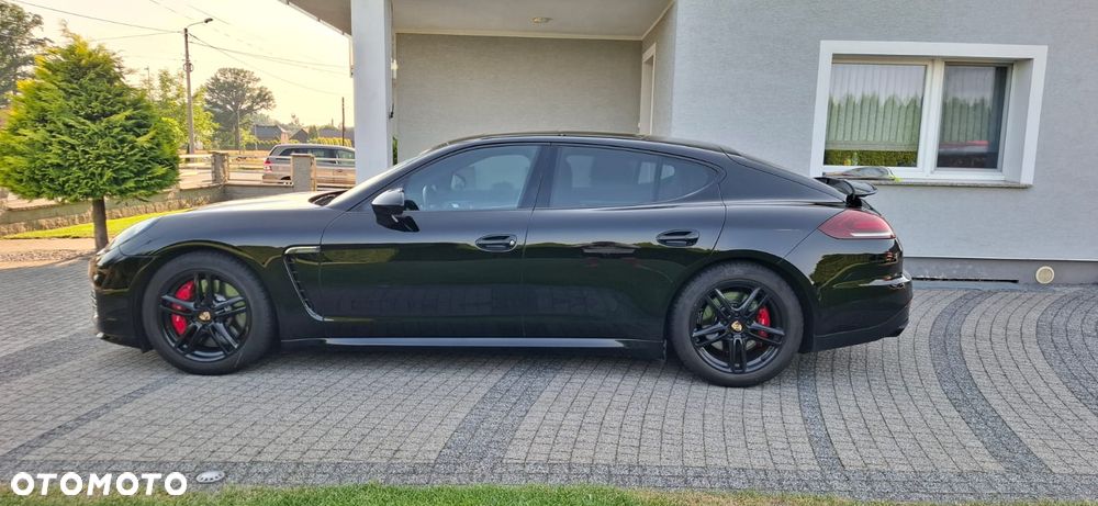 Porsche Panamera - 8