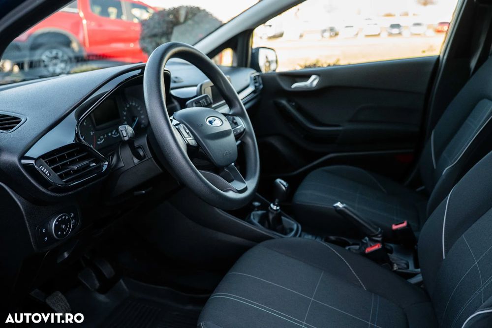 Ford Fiesta - 9