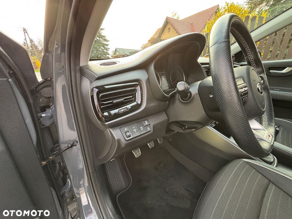Kia Rio 1.0 T-GDI 120 Mild-Hybrid GT Line - 11