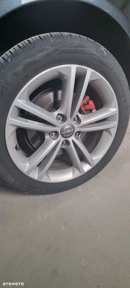 Opel Insignia 2.8 Turbo 4x4 Sport - 8