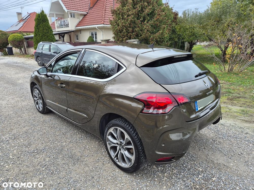 Citroën DS4 2.0 HDi Pure Pearl - 28