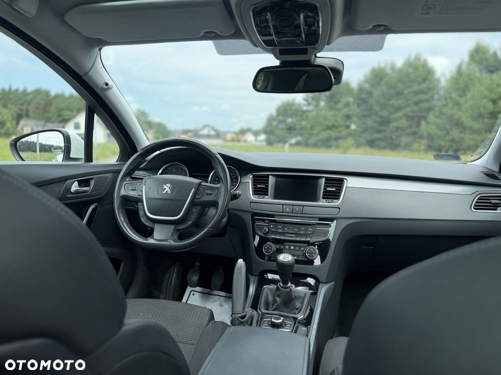 Peugeot 508 1.6 T Allure - 26