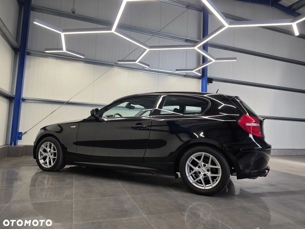 BMW Seria 1 116i - 14